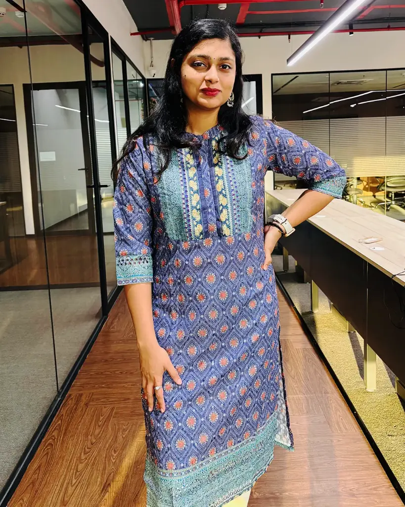 Floral Embroidered Purple Kurti (M)