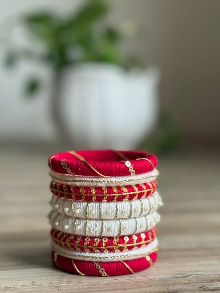 Set of 8 bangles