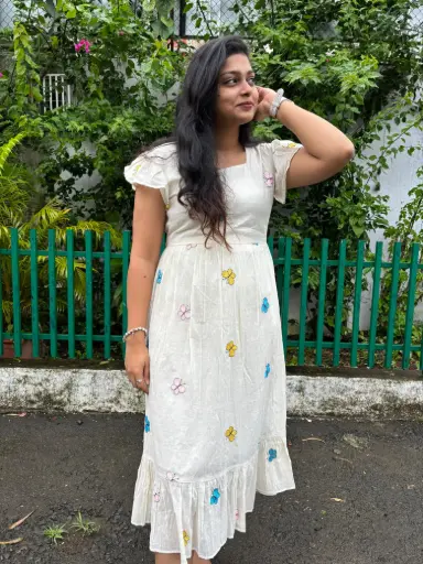 Butterfly Emroidered Midi Dress